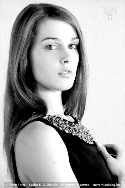 Miss BCBG Benoîte